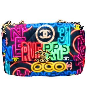 Meet your Posher, Sabrina